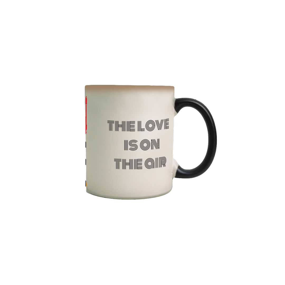 Caneca Termocromática - O Amor Está no Ar